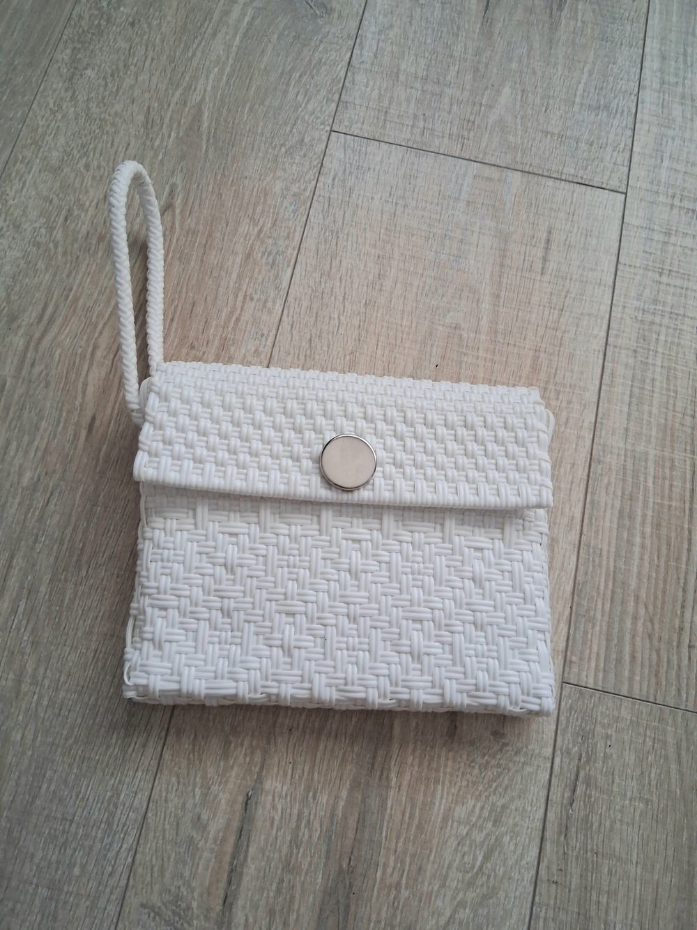 Handwoven Recycled Plastic Wristlet Clutch Handbag in White